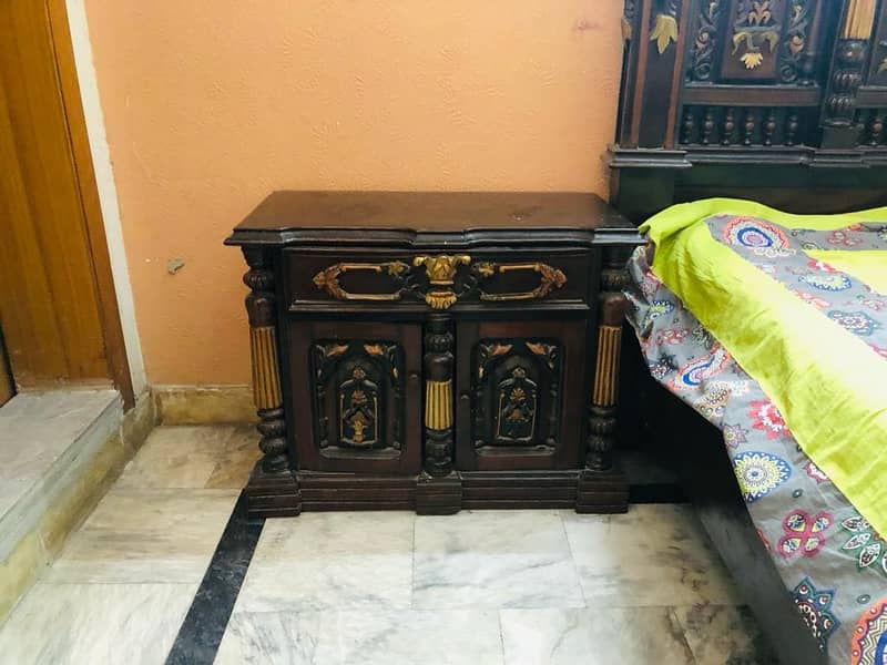 12 marla furnished upar portion for rent in johar town block A 
Bed 
Ac 
Included
Near to kips college 
Hot hot location 
Main Allah hu chowk 8