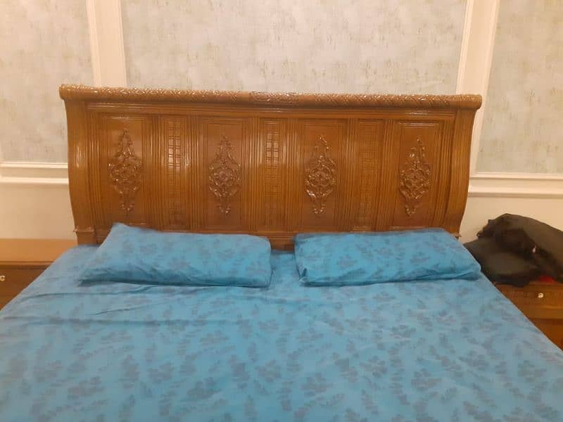 bed set got 2 months back n never used it once 6