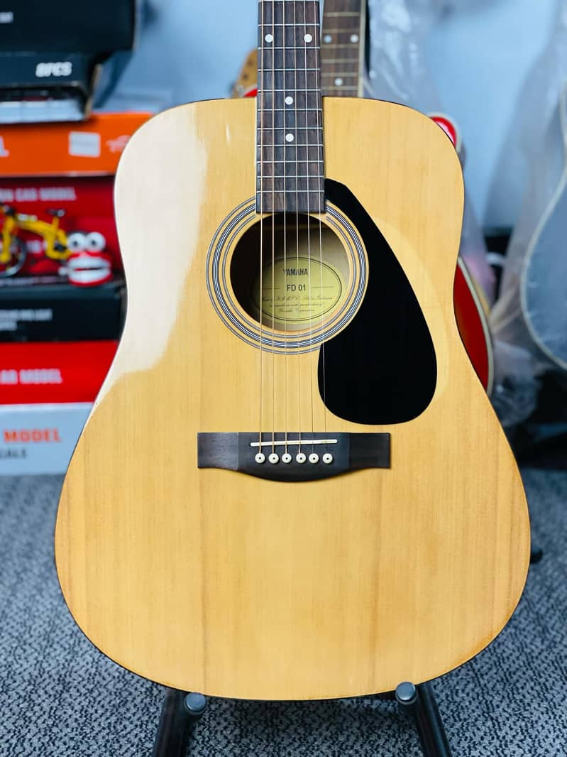 Acoustic Guitar Yamaha  F Series ( Original Guitar) 7