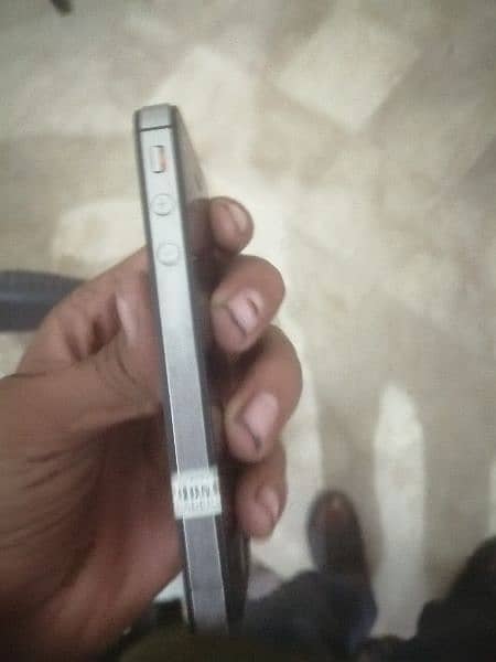 IPhone 4s WhatsApp number 03268822380 6