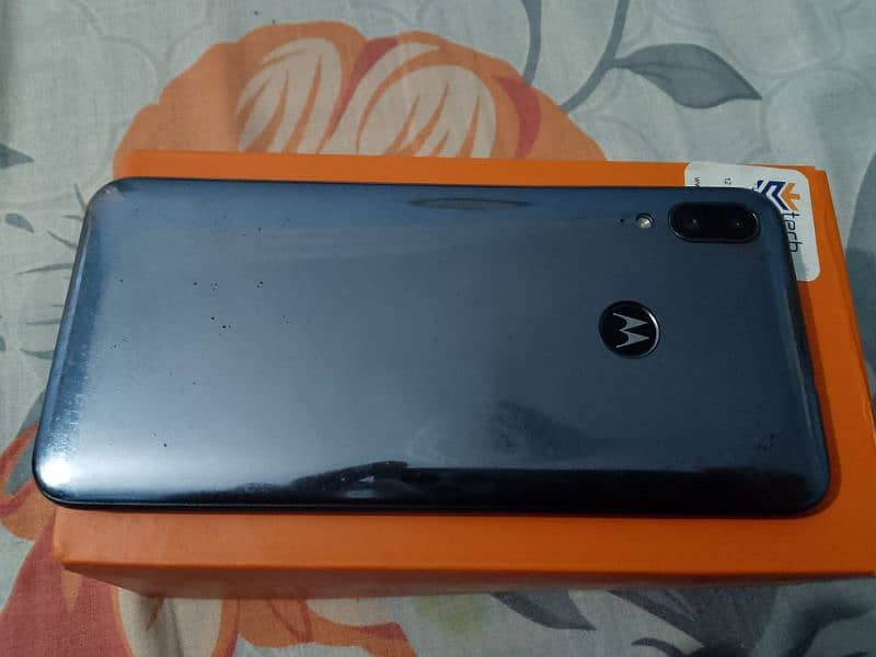 Moto e6 plus 1