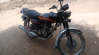 honda 125 good condition exchnge posible with 70cc honda 0