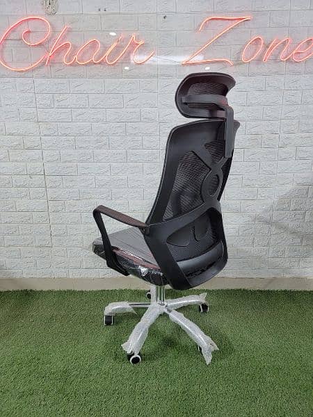 Office Boss Manager Chairs Gaming Chairs Available 11