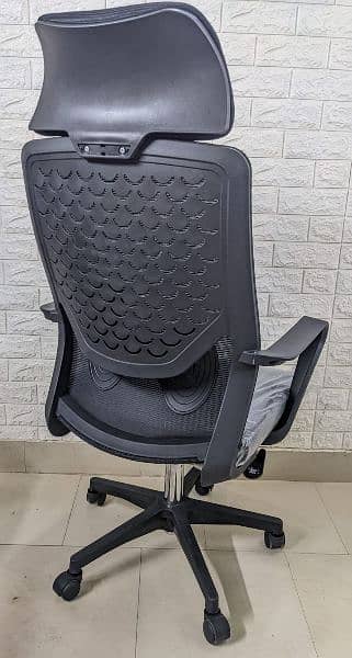 Office Boss Manager Chairs Gaming Chairs Available 14