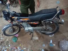 bhai bike bilkul ok he koi kam nh lo or chlao/03196156810