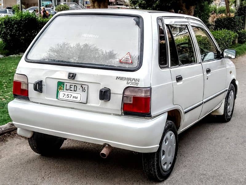 Suzuki Mehran VXR 2016 11