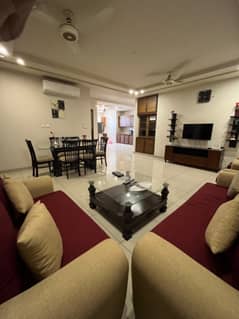 3 Bed Furnished Luxury Apartment For Rent In Grande 0