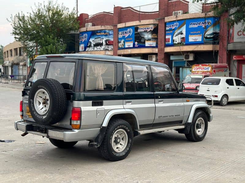 Toyota Land Cruiser 1993 5