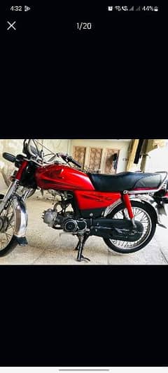 Honda cd 70 2016 model red