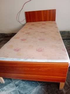 7 bed with mattress for sale