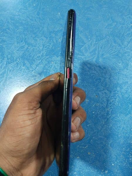 vivo v2024 4gb ram 128gb storage finger ok he  only kit 4