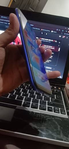 Tecno spark 6go