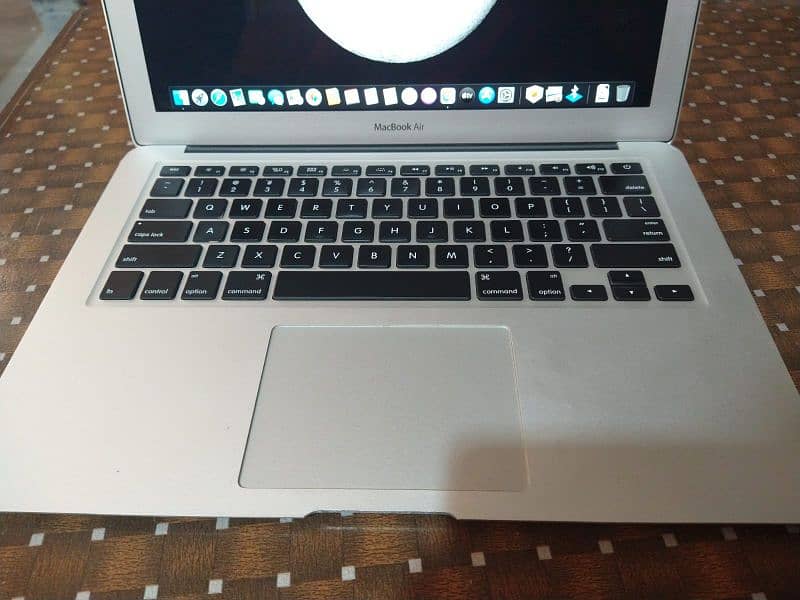 MacBook Air 2017(256GB) 2