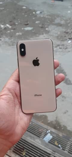 i phone xs pta aprovde gold color 03343277784