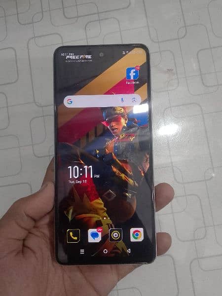 Infinix hot 30 8+8 128 2