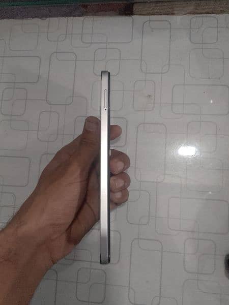 Infinix hot 30 8+8 128 5