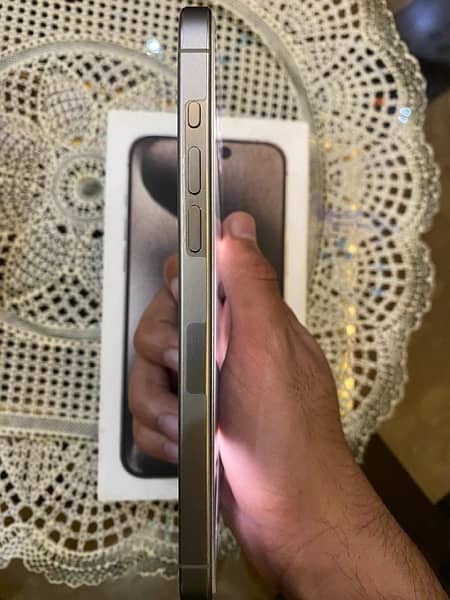 iPhone 15 pro max 256gb jv natural titanium with box 3