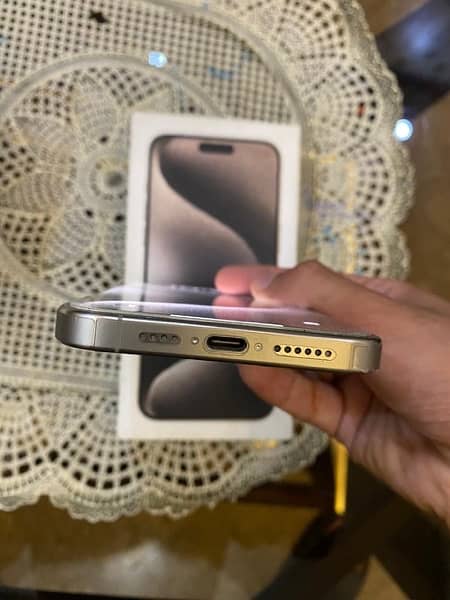 iPhone 15 pro max 256gb jv natural titanium with box 5