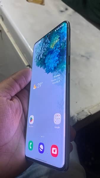 Samsung Glaxy S20 plus 5G 4