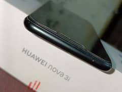 Huawei Nova 3i.   With Box