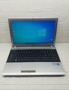 Samsung laptop for sale in good condition 0