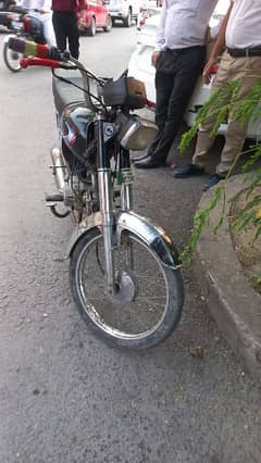 ma apna bike sell karta ho Good condition 10/10