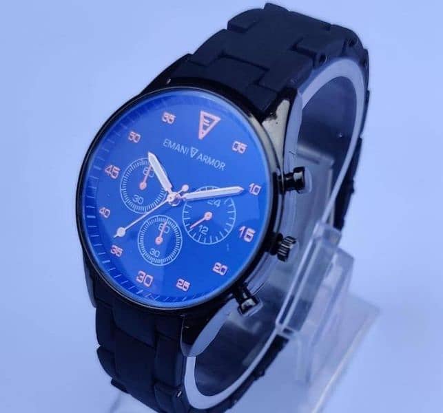 man casual analogue watch 1