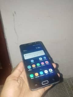 Samsung Galaxy j7 max