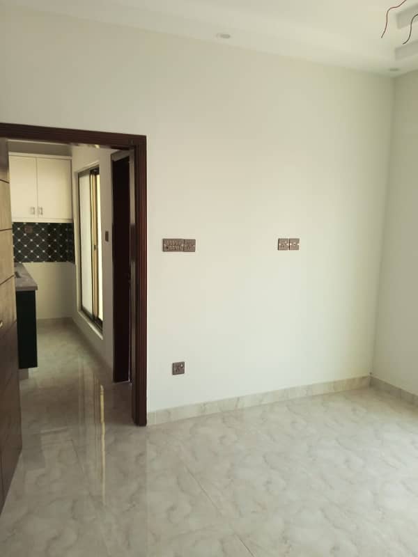 Ali Block 125 Yards villa for sale Low budget 8