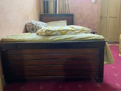 Single bed good condition 0