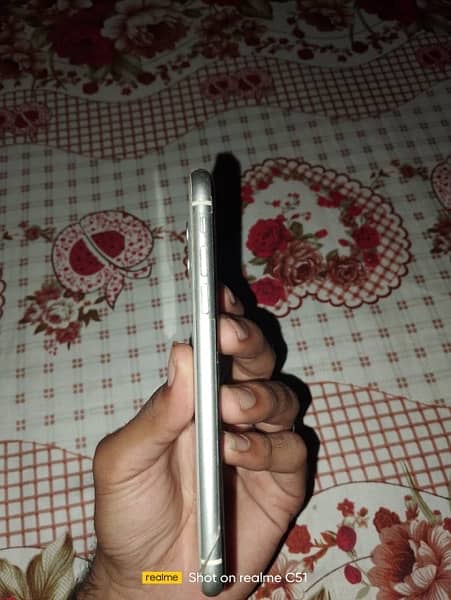 iphone 11 64GB NON pta 5