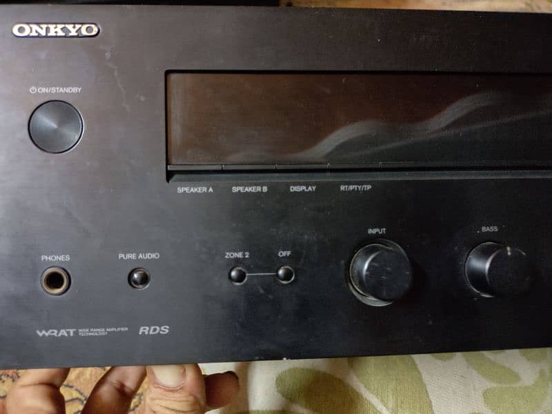 Onkyo receiver amplifier 2