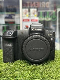 Canon EOS R body only 0