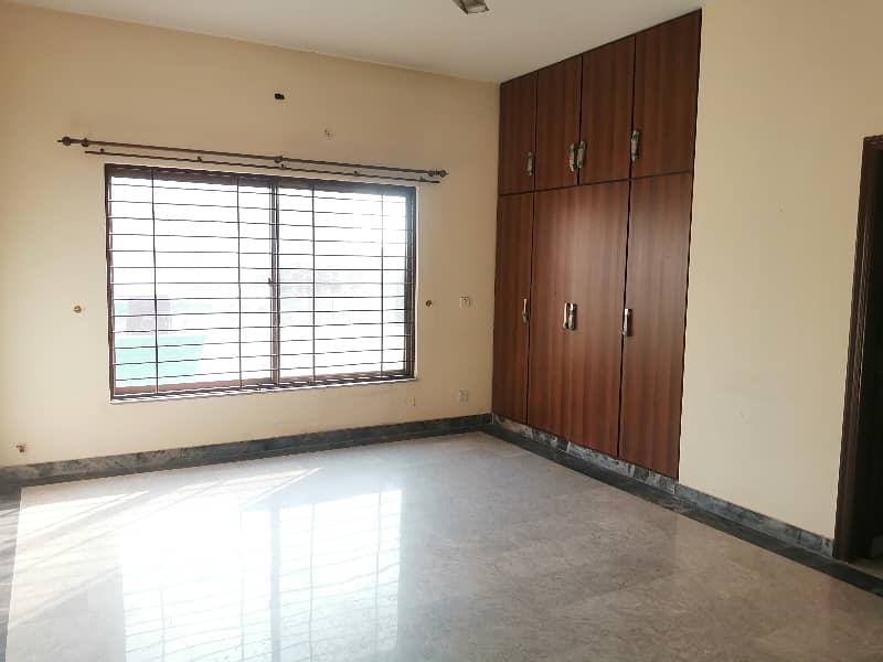 10 Marla Spacious Upper Portion Is Available In Wapda Town Phase 1 - Block E2 For rent 7