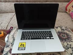 MacBook 13 pro 15 inches Ratina display