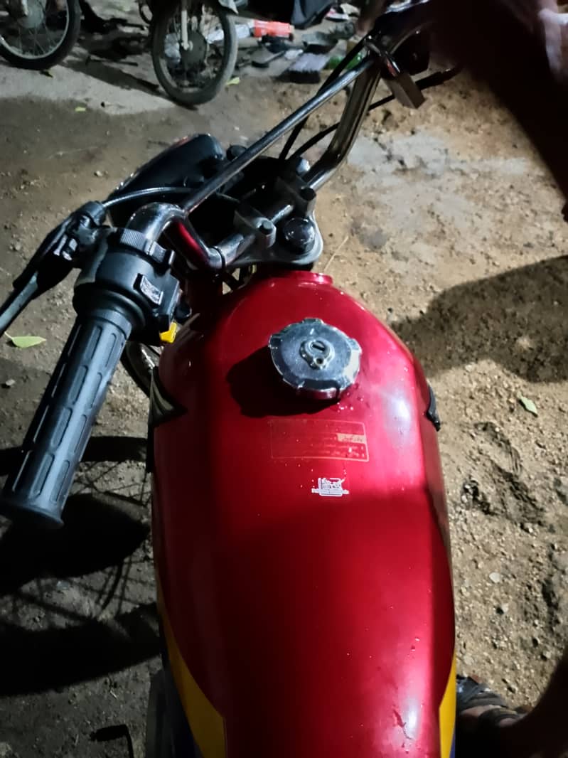 Honda Cg 125 for sale ok condition Mai ha bike Mai kio Kam nhi ha 4