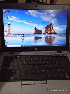 HP Elitebook 820 G1 Notebook 8Gb Ram 256GB harddrive