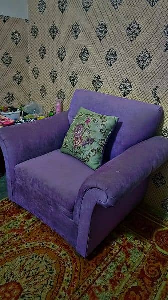 Beautiful Sofa set six seater 3