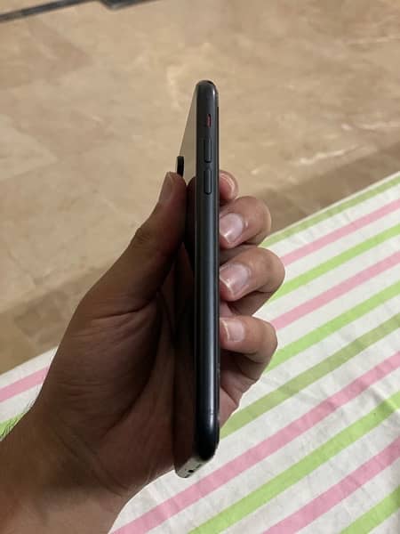 iphone xr 2