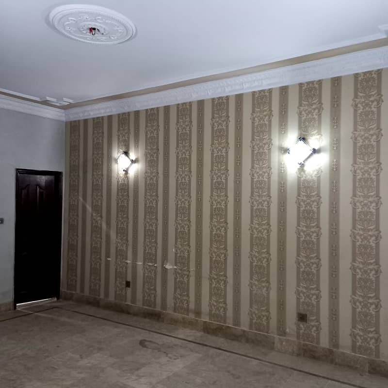 independent 240yards bungalow for rent in johar 1