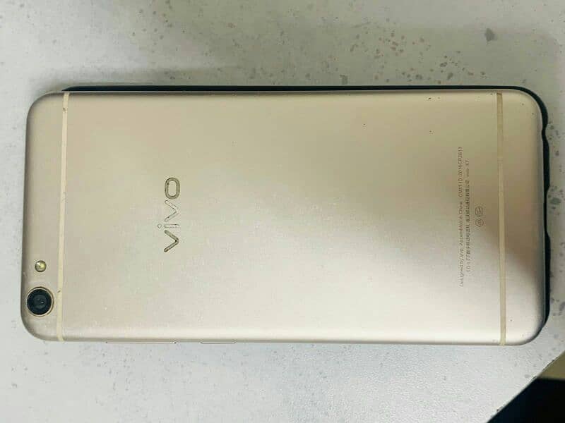 Vivo X7 - 4 GB/64 GB 5