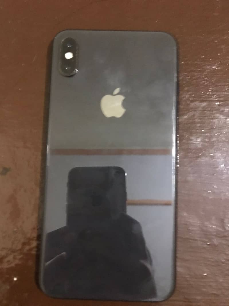 i phone xs max 64GB 7