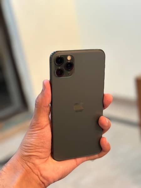 iPhone 11 Pro Max 256 Gb FU 5