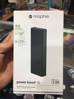 mophie orignal 10,400 mah power bank brank new 0