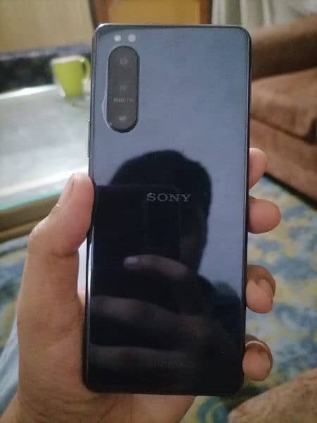 Sony Xperia 5 Mark II 1