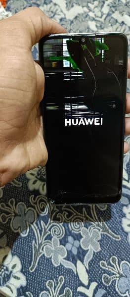 Huawei p30 lite 4/128 pnal tota howa hy or back bahi 1