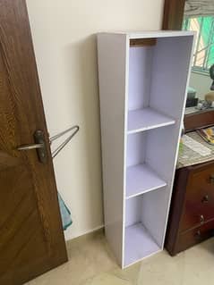 book shelves / racks