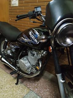 Suzuki Gs 150 Se 2021