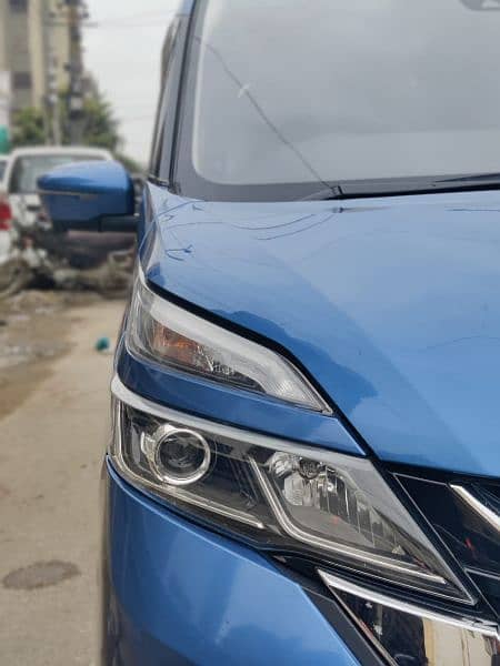 Nissan Serena Model 2018 3