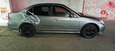 Honda Civic EXi 2005